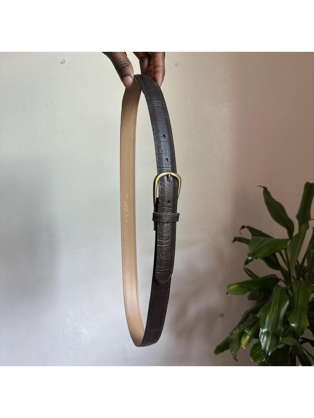 90s Dark Brown faux Croc Embossed Leather Belt with Brass Buckle size 34